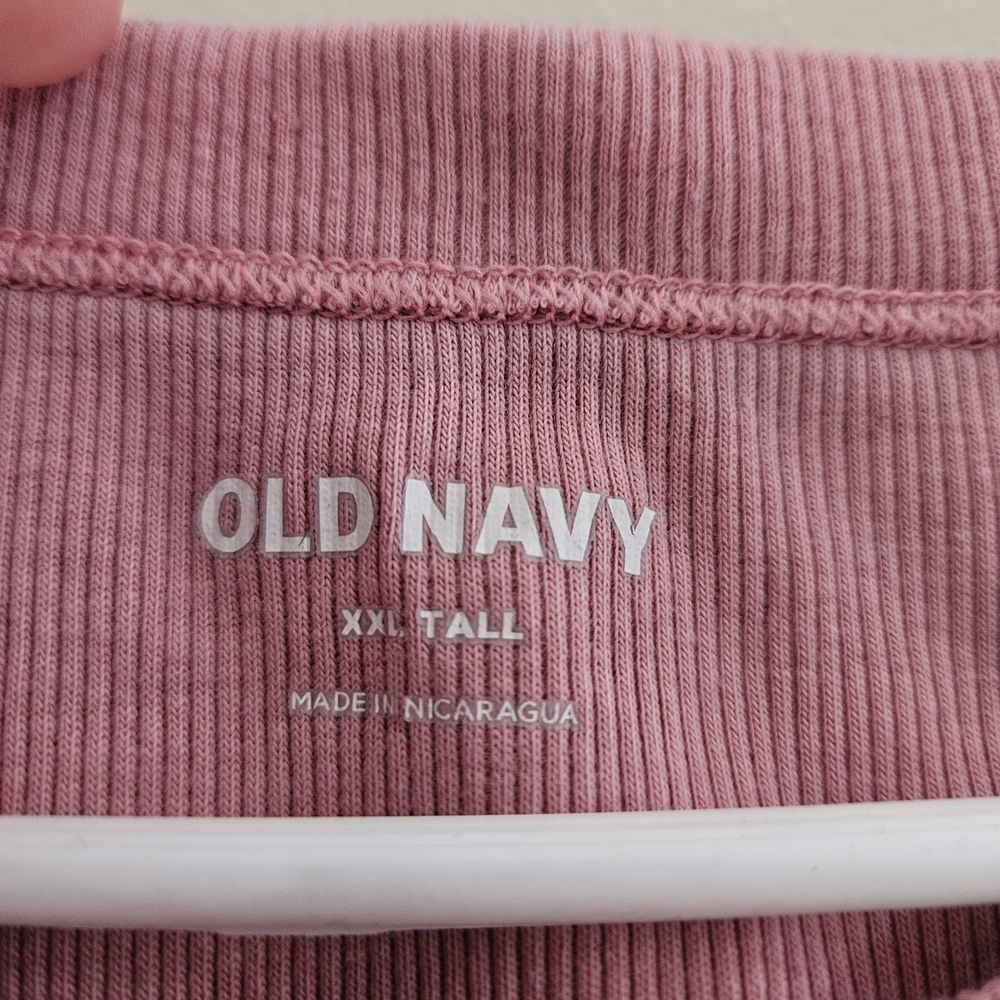 Old Navy Women's Dusty Pink Tank Top - Picture 2 of 3